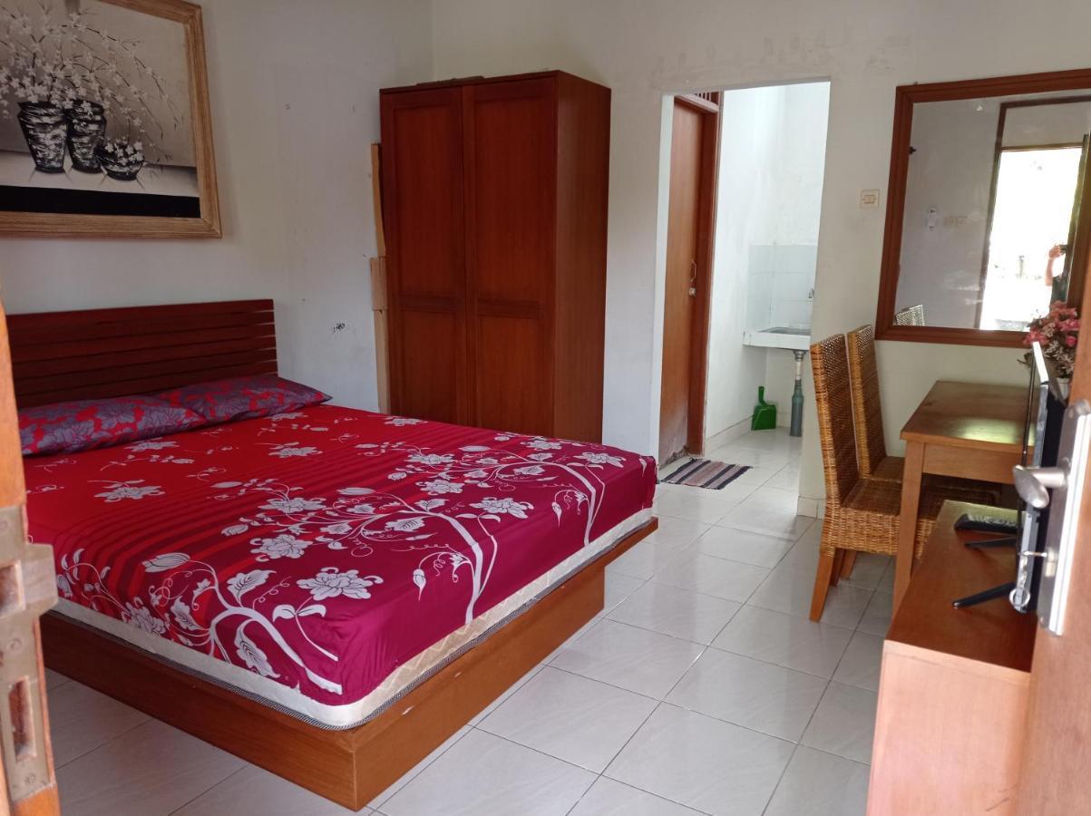 Sabua Guest House กีอันยาร์ ภายนอก รูปภาพ